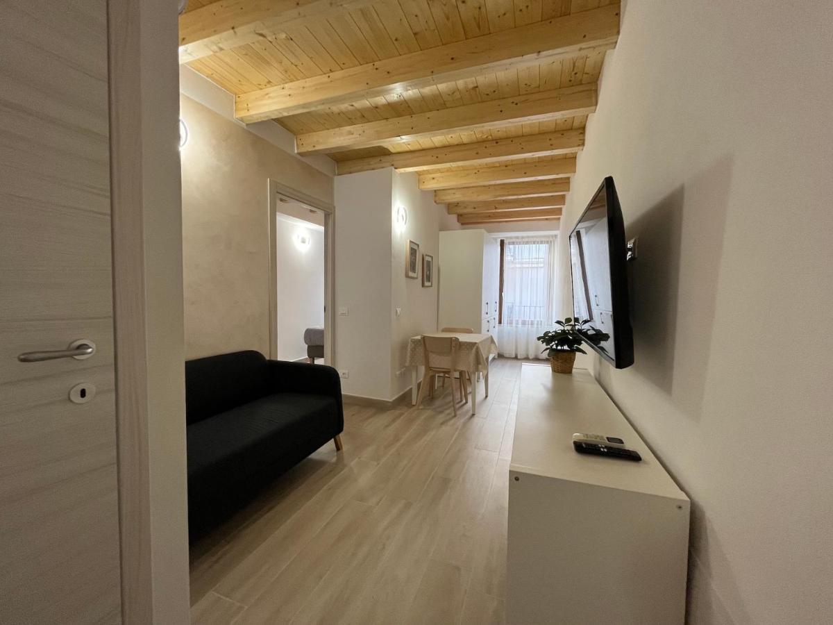 Anfite Apartments Santa Maria Desenzano del Garda Exteriör bild