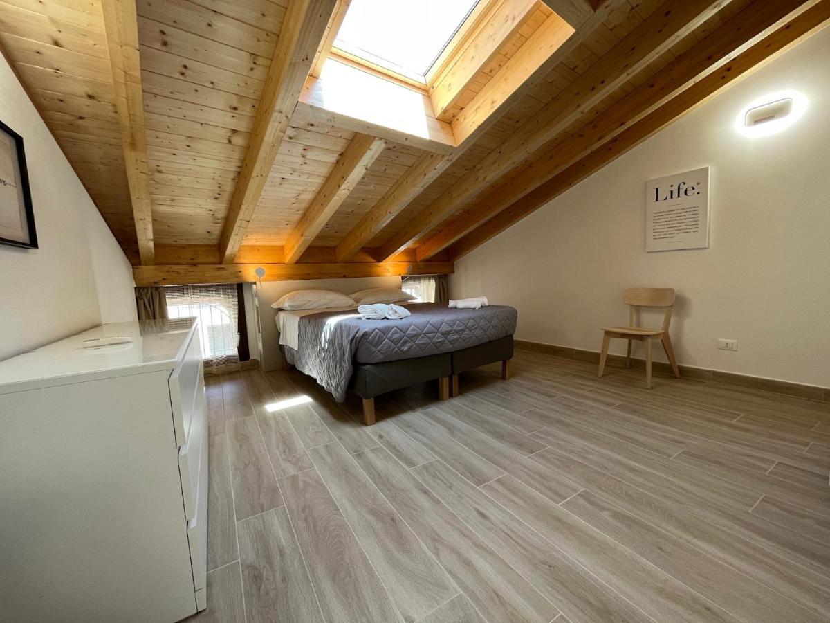 Anfite Apartments Santa Maria Desenzano del Garda Exteriör bild