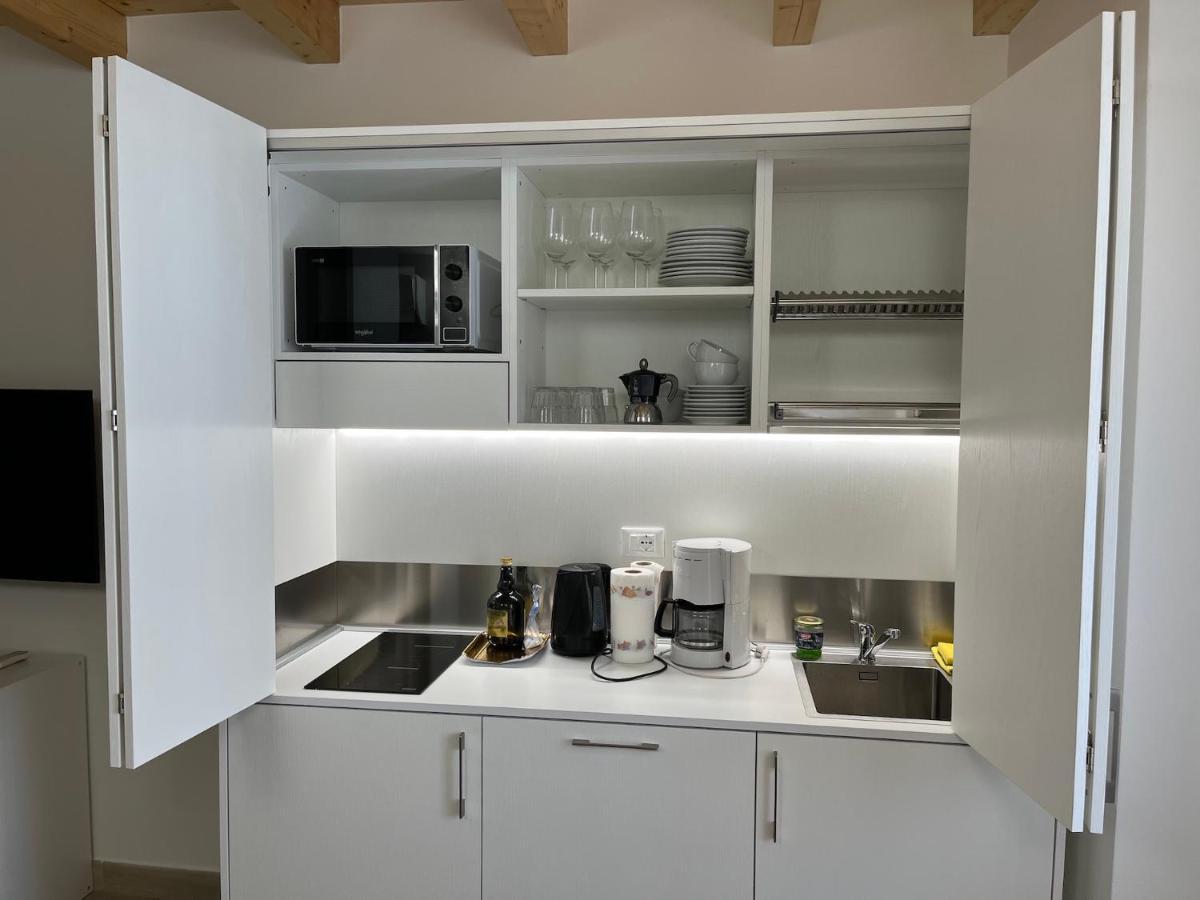 Anfite Apartments Santa Maria Desenzano del Garda Exteriör bild
