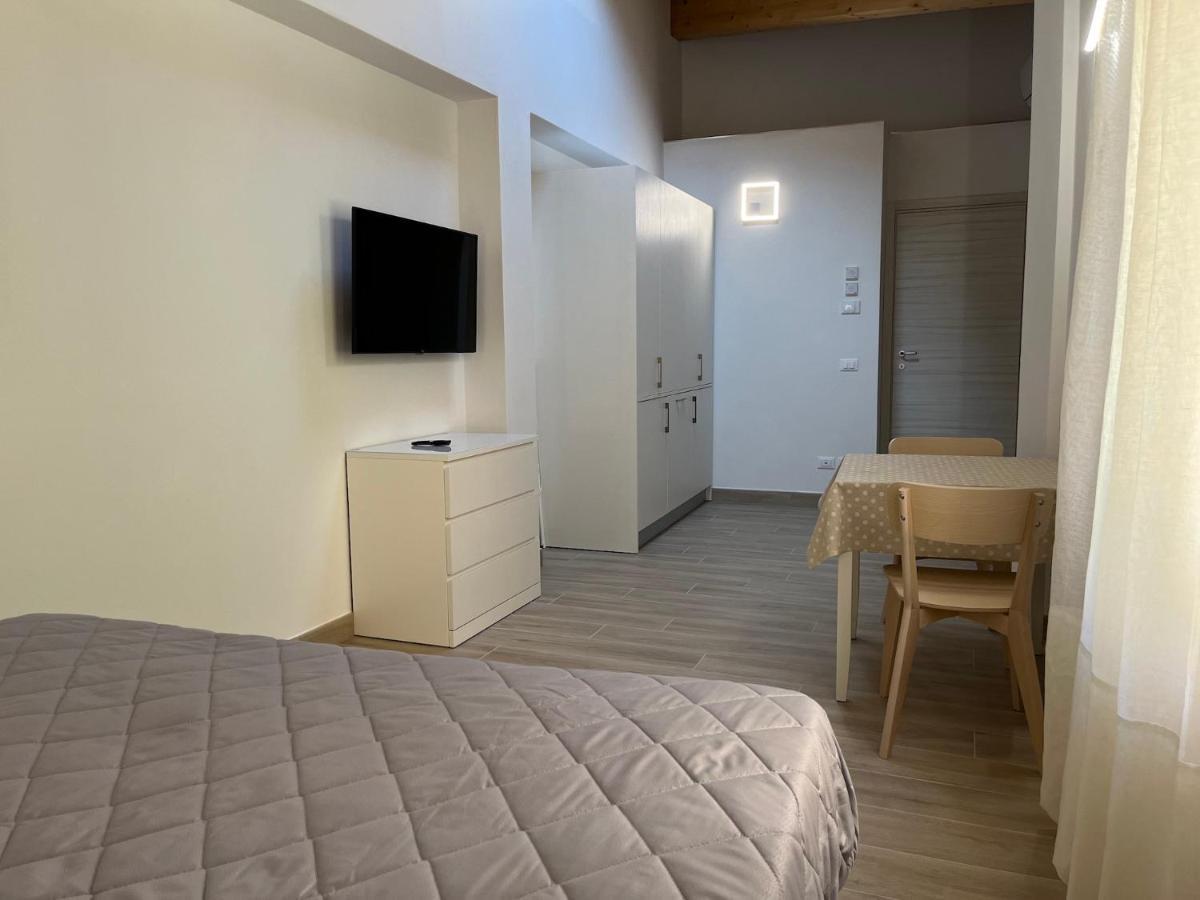 Anfite Apartments Santa Maria Desenzano del Garda Exteriör bild