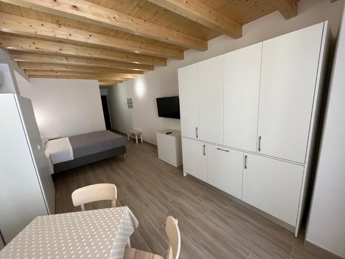 Anfite Apartments Santa Maria Desenzano del Garda Exteriör bild