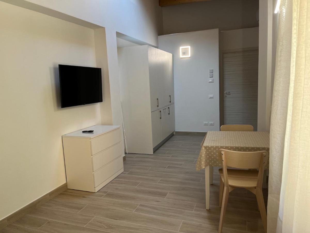 Anfite Apartments Santa Maria Desenzano del Garda Exteriör bild
